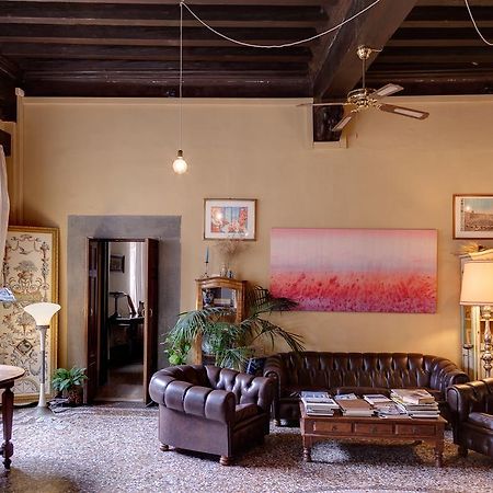 B&B La Romea Λούκα Εξωτερικό φωτογραφία