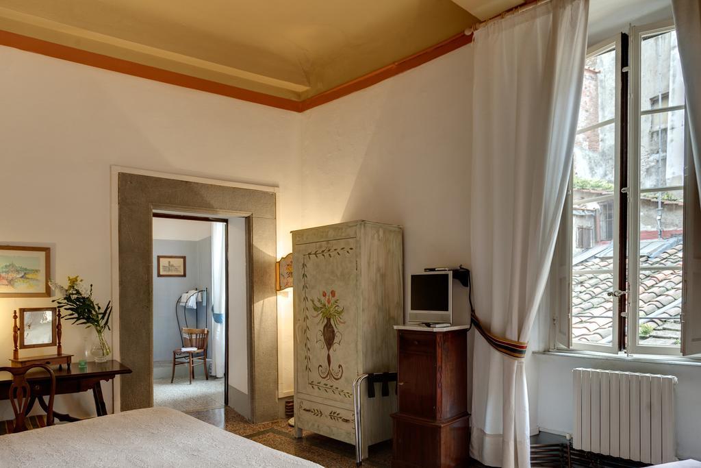 B&B La Romea Λούκα Δωμάτιο φωτογραφία