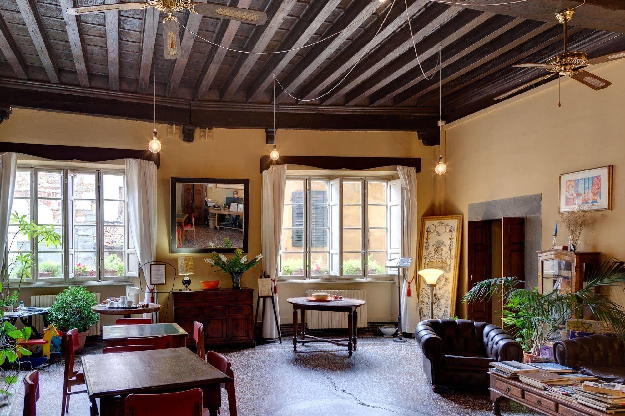 B&B La Romea Λούκα Εξωτερικό φωτογραφία
